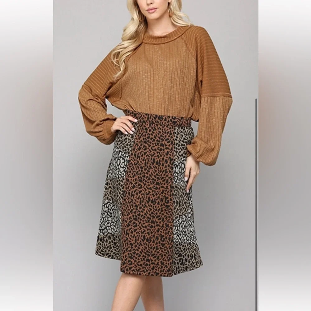A Girl Thing Leopard Print A-Line Skirt - Picture 3 of 4